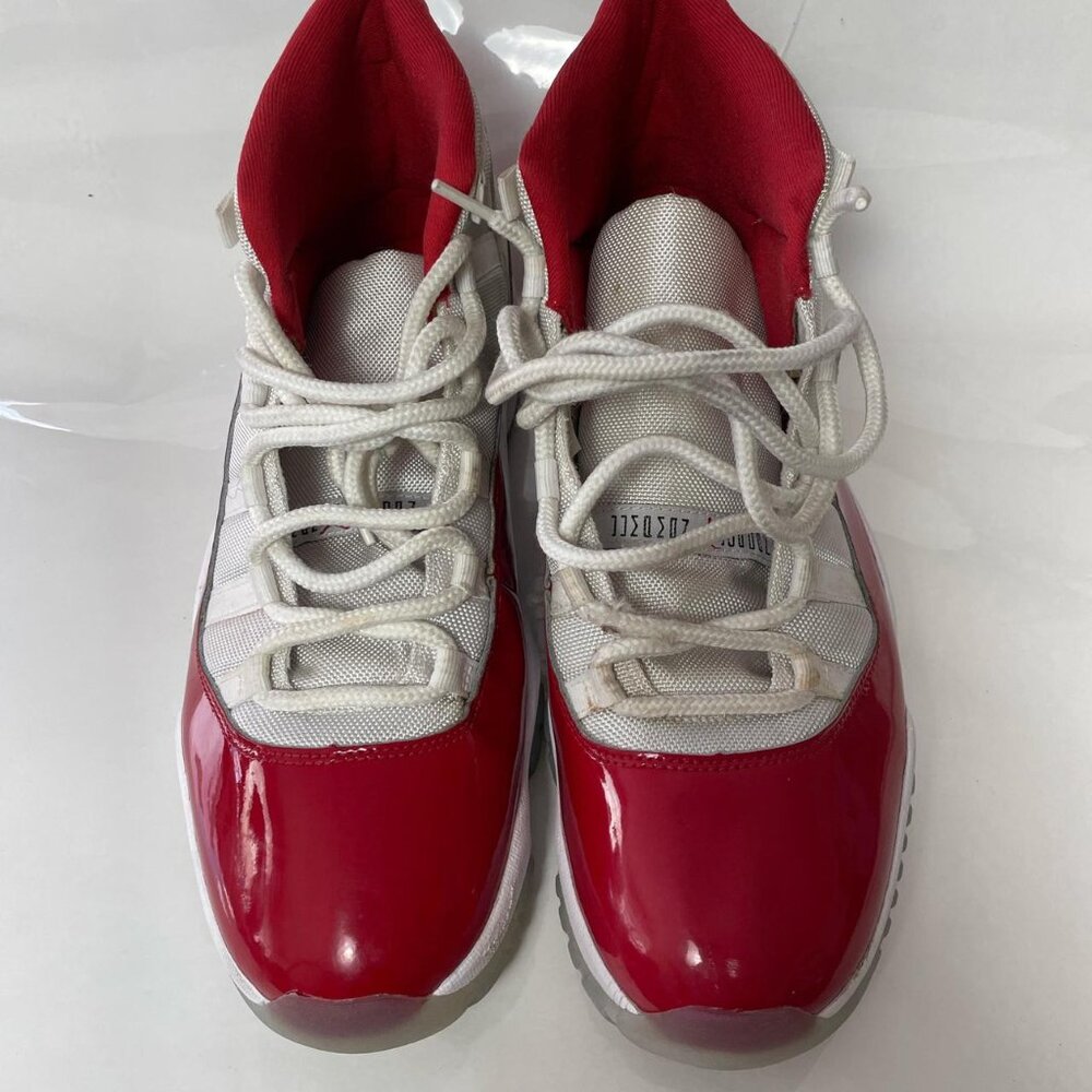 Jordans CT8012 By Nike